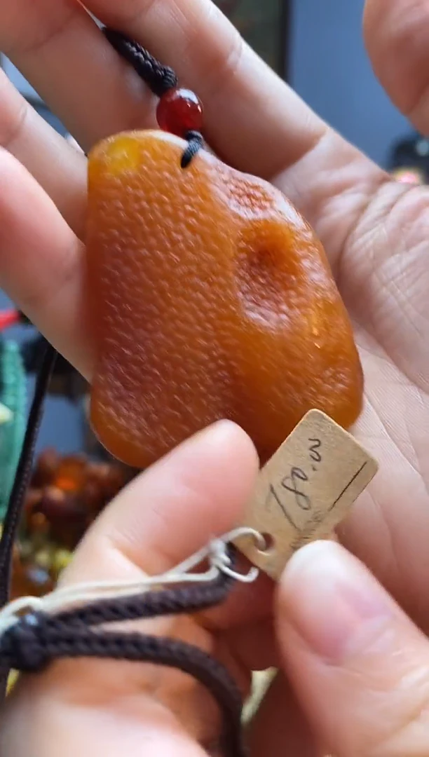 琥珀颈饰未镶嵌后*人吊坠