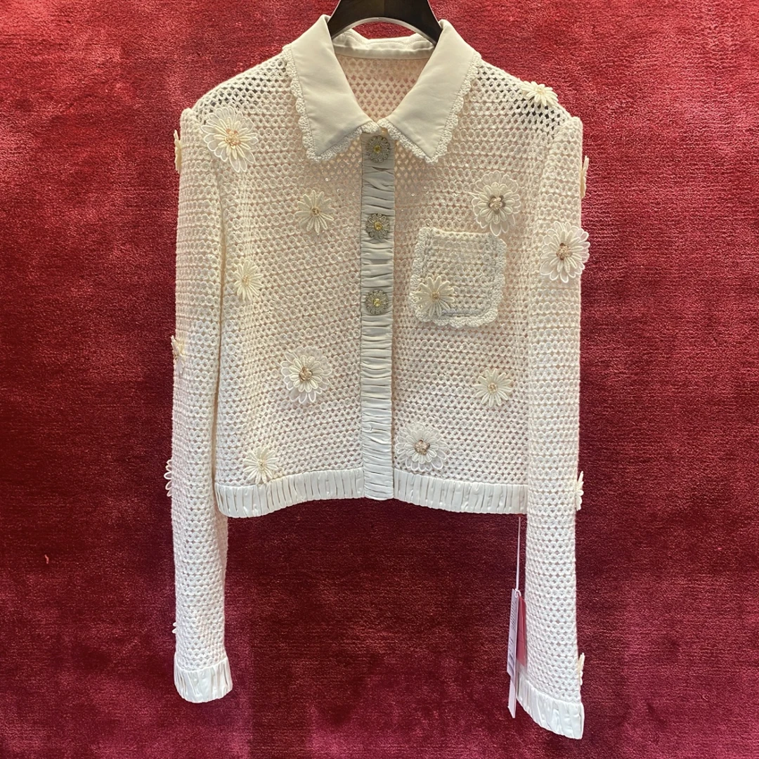 <猪猪出品>2025春夏上新气质白色雏菊设计师镂空春季针织开衫