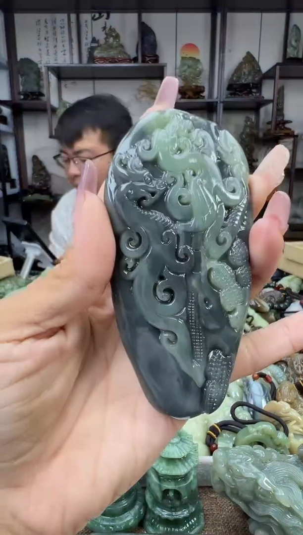 未镶嵌和田玉把件1