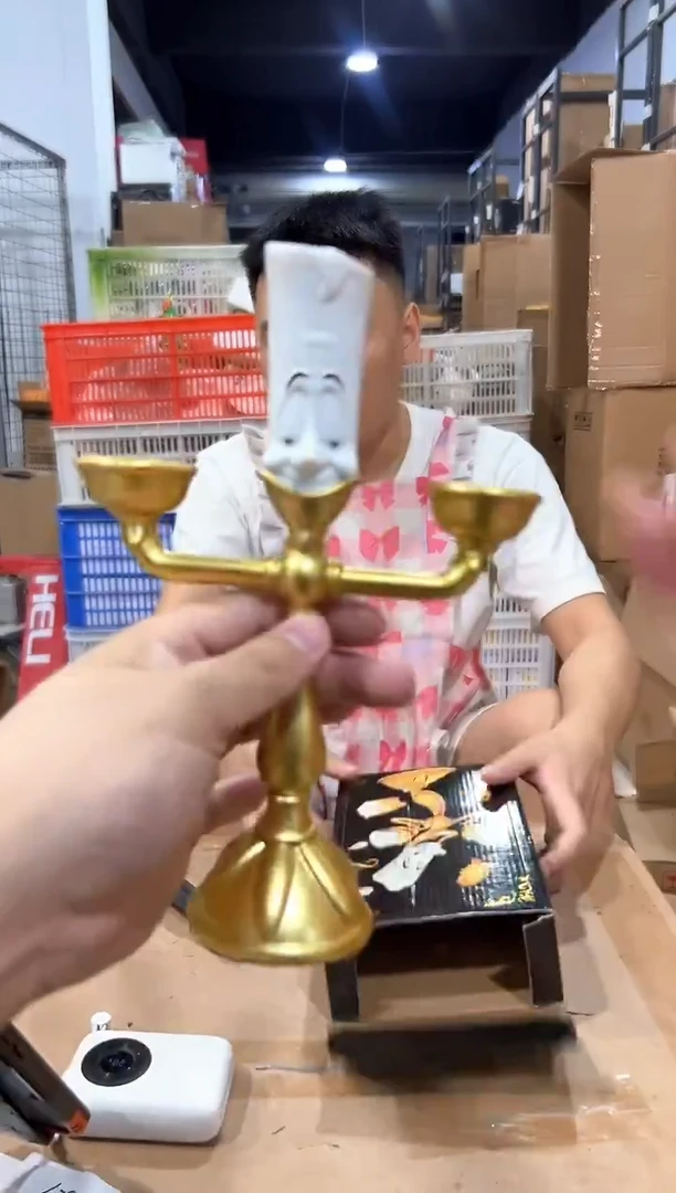 瓷片树脂小号原盒烛台摆件