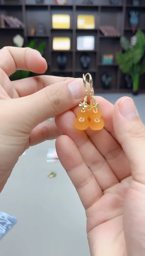 未镶嵌耳饰玛瑙/玉髓333000
