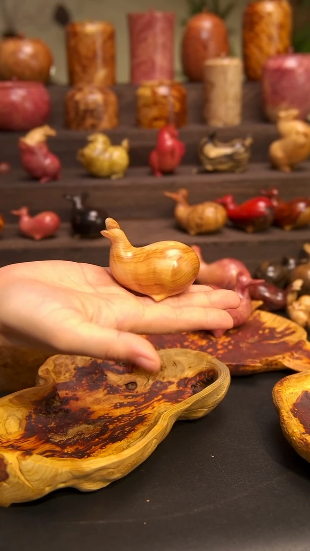 交趾黄檀（大红酸枝）崖柏水波鲸鱼