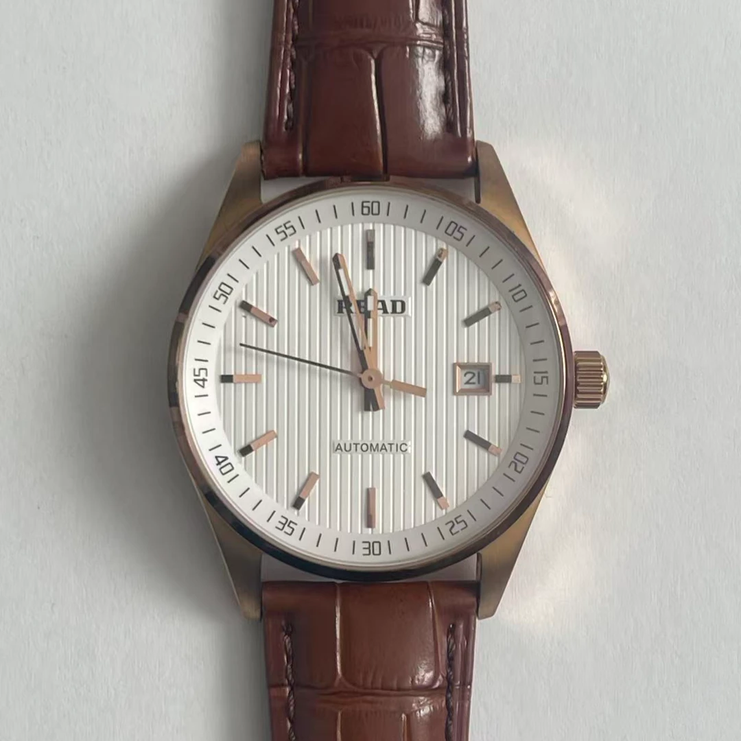 男士时尚简约腕表