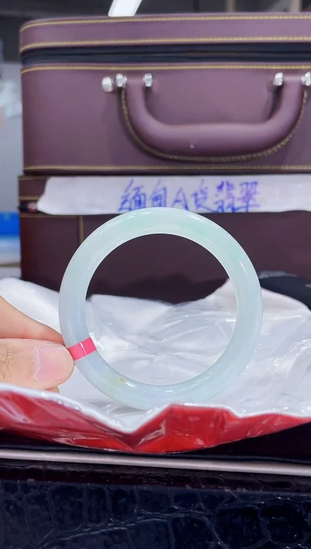 未镶嵌手镯翡翠8