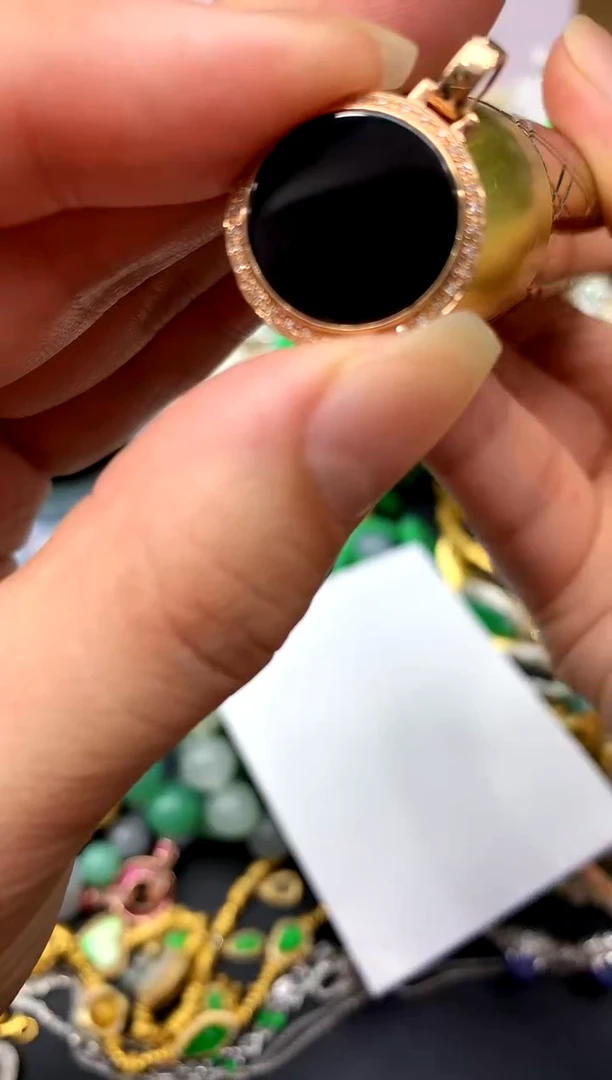 翡翠18K金镶嵌颈饰429-中国好珍宝-多样性发其一