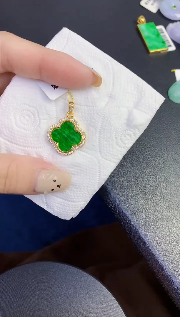 颈饰未镶嵌翡翠缅甸天然翡翠A货