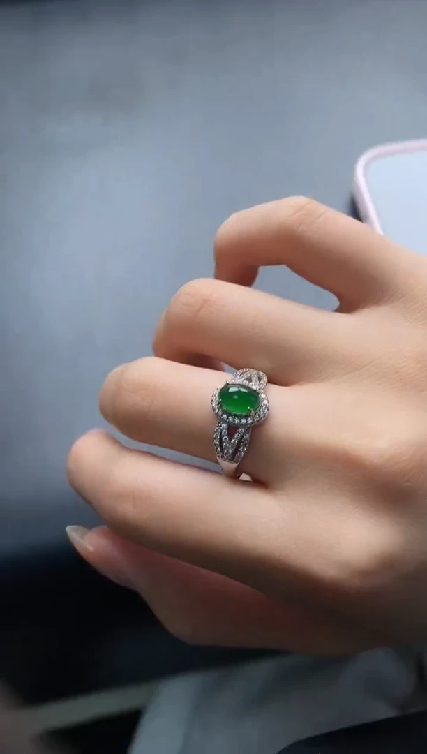 银S925镶嵌戒指翡翠一物一证一礼盒