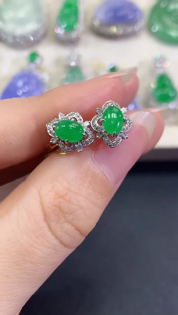 【闪购商品】翡翠耳饰18K金镶嵌B33