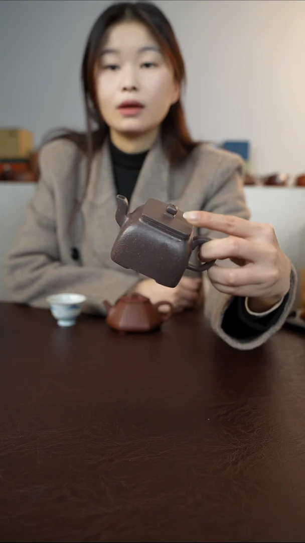 茶壶紫砂简洁四方