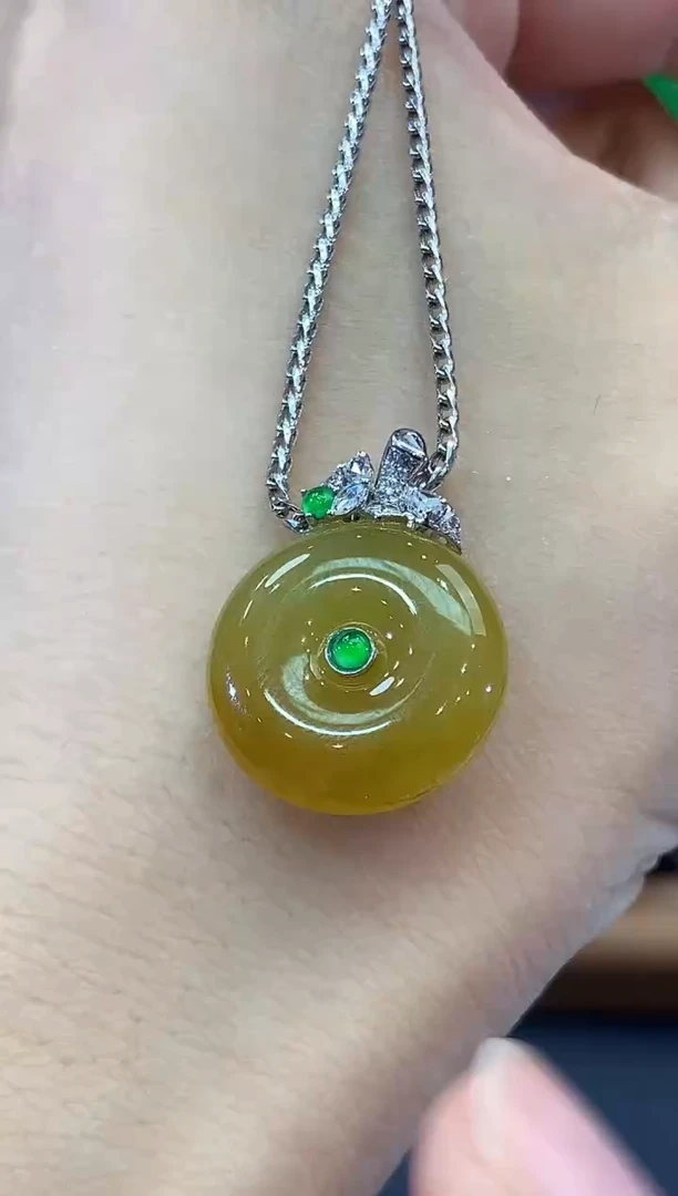 吊坠(不含链)18K金镶嵌翡翠C29