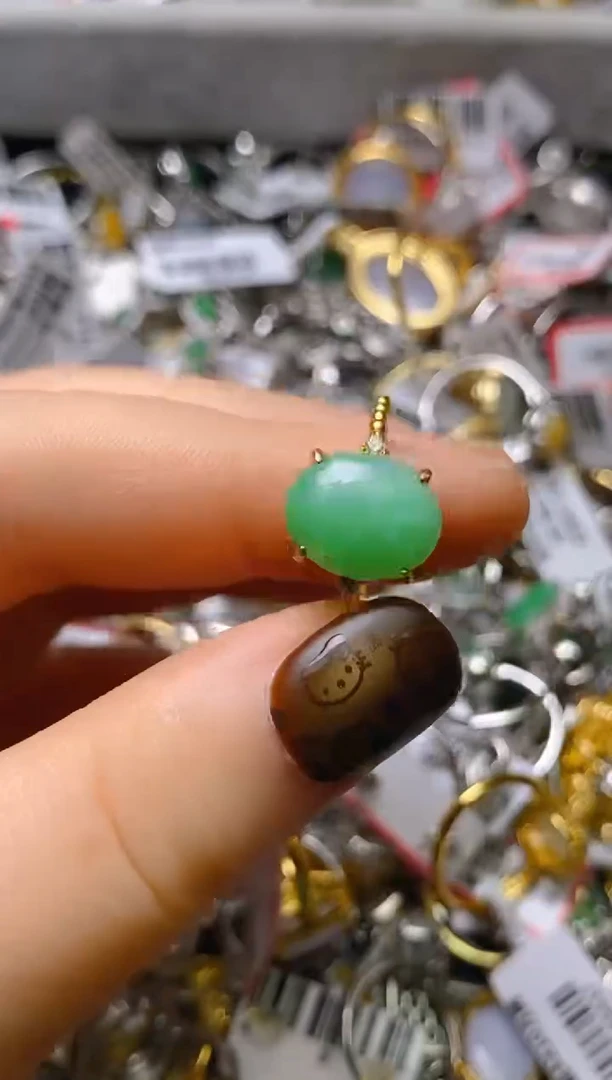 银S925镶嵌戒指翡翠百内无证书