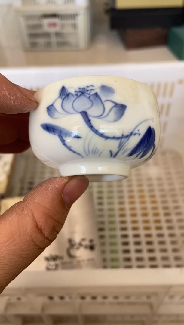 杯无运费险有瑕疵的摄影的产品有使用过的痕迹有点脏介意勿拍
