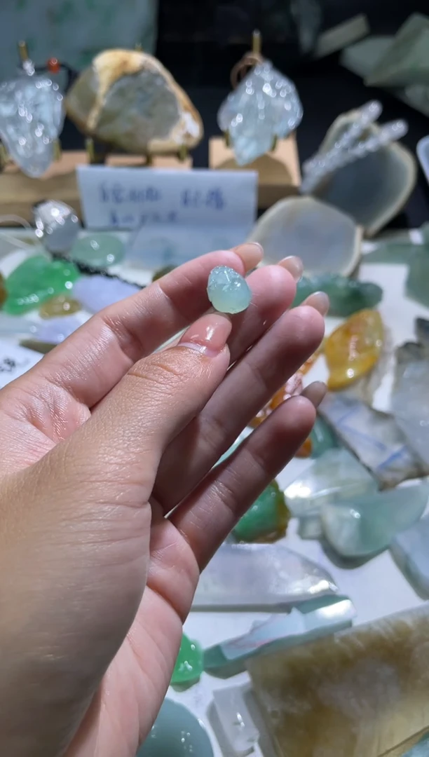未镶嵌定制翡翠金蟾
