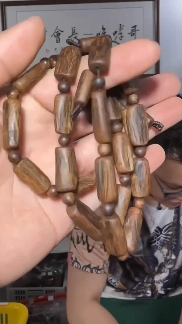 沉香手串b59号海南莺歌绿12g多样性发一