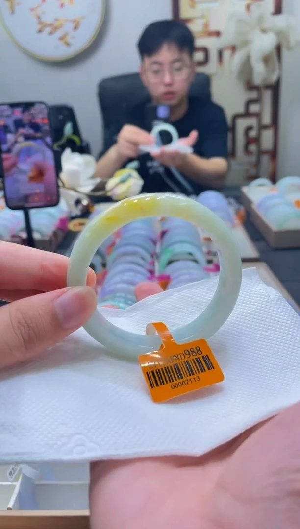 未镶嵌手镯翡翠032-57