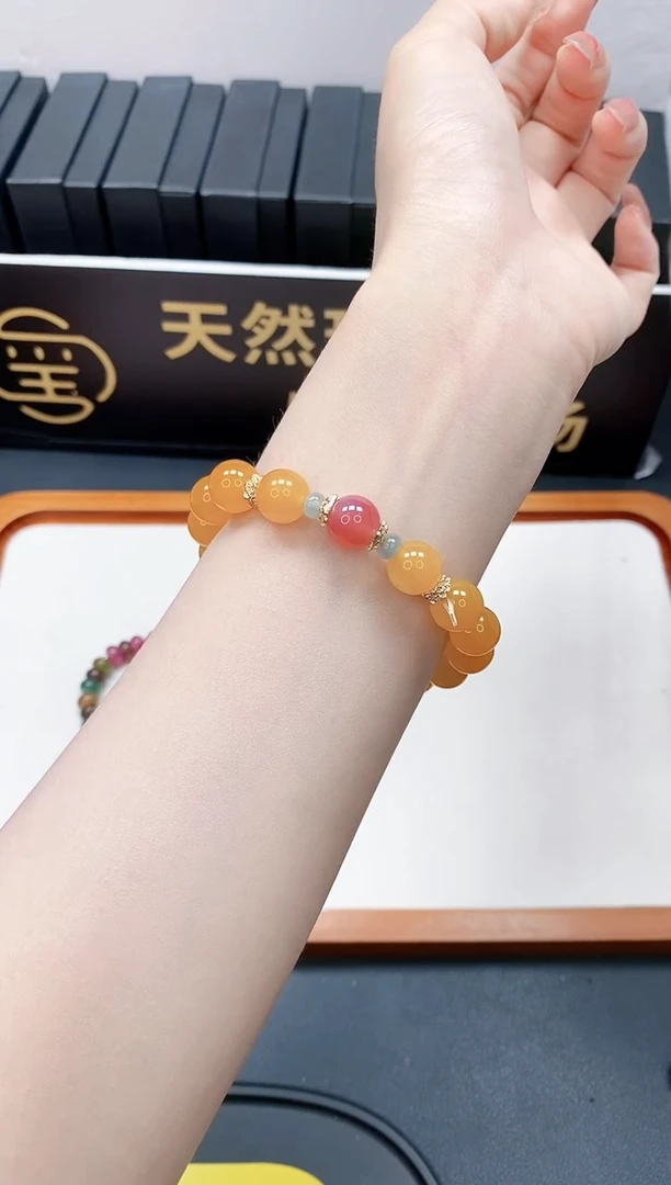 未镶嵌手链石英岩玉多样性发一卡10黄色