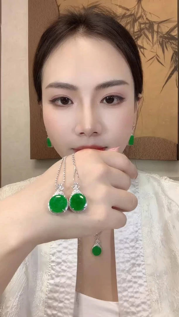 【云中意】18K金 翡翠 圆无事牌吊坠（不含链）- 多样性发一件lyx