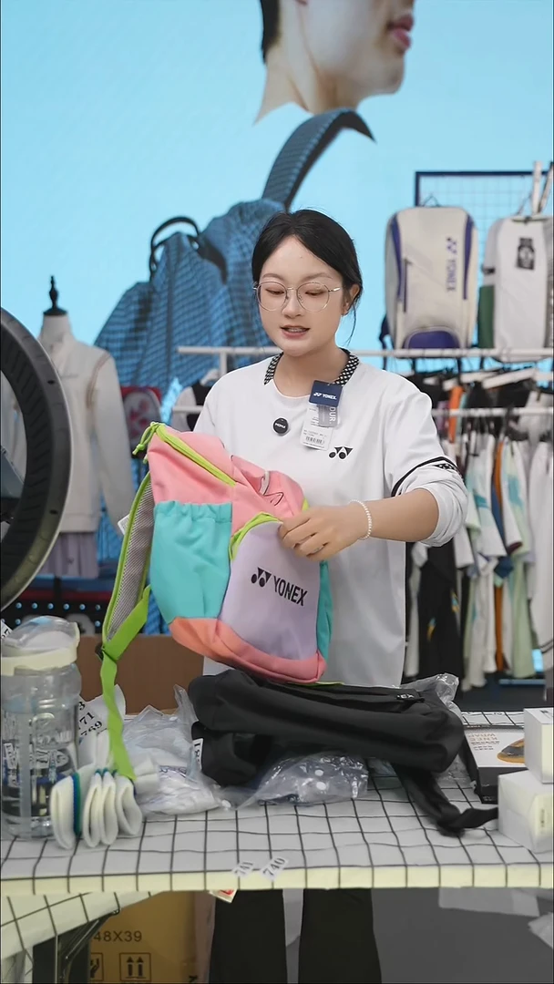 756号清仓衣服，不退不换！！！小龙包