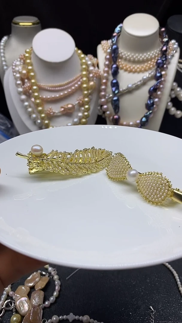 颈饰未镶嵌淡水珍珠多人