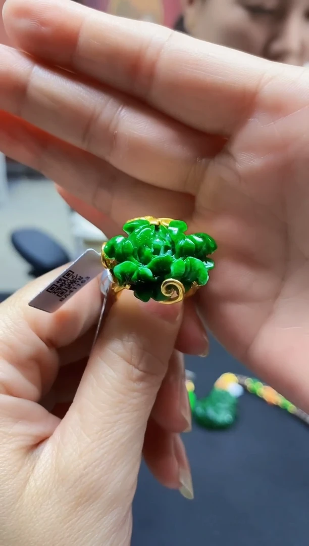 颈饰未镶嵌翡翠翡翠戒指