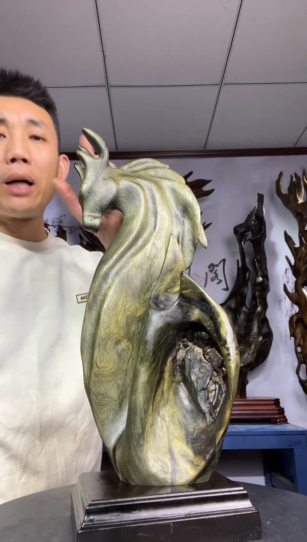 金丝楠木雕款道*一金丝楠木工艺品摆件