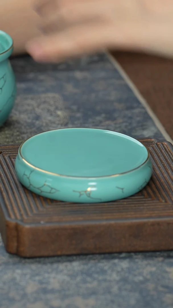 【绿松石金络盖置】【12西泠礼盒】