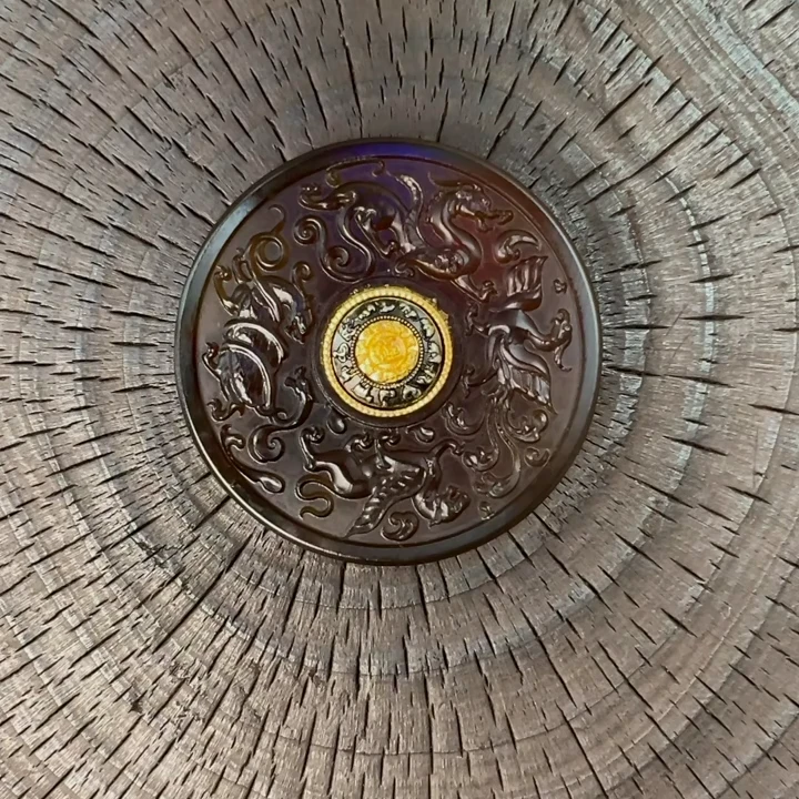 【天香如易】天然琥珀蜜蜡缅珀十二生肖转云盘吊坠（多样性发货）