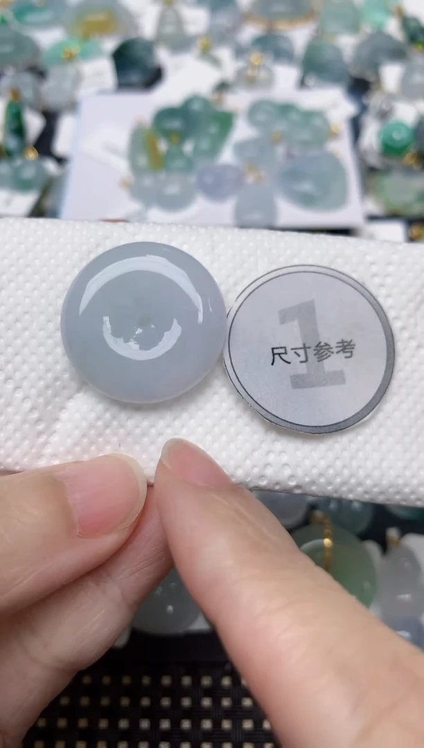 颈饰未镶嵌翡翠天然缅甸A货翡翠