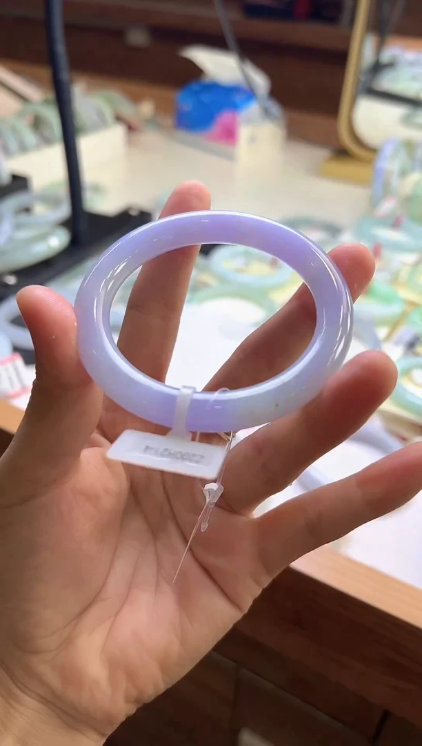 翡翠手镯未镶嵌深*鱼翡翠 手镯