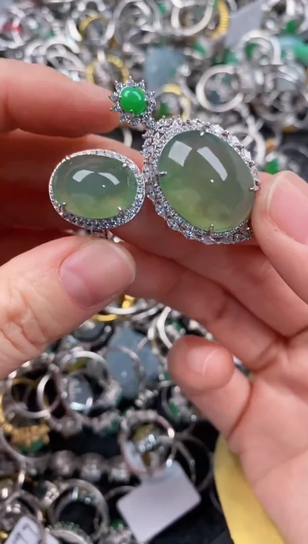 银S925镶嵌戒指翡翠777                4