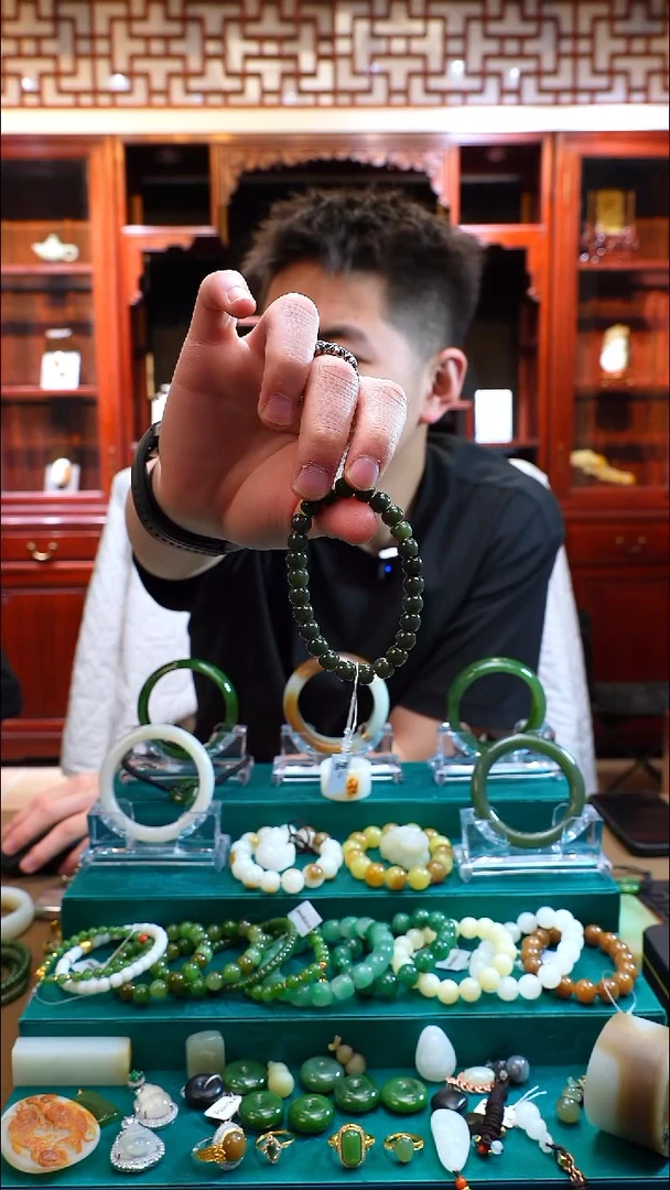 未镶嵌手镯和田玉且末蓝手串卡9