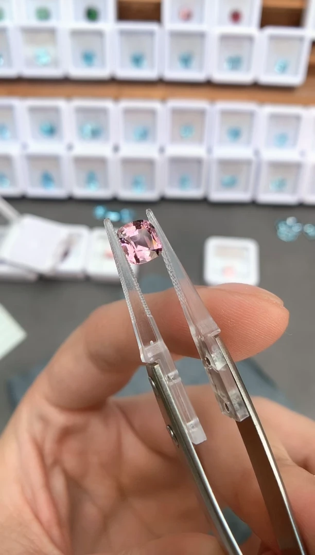 未镶嵌裸石定制碧玺1.61ct