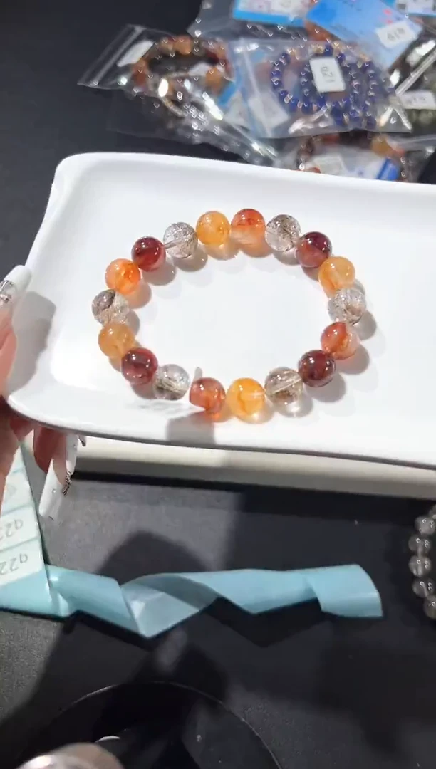 无无22q多样性发其一【1条】默认微瑕