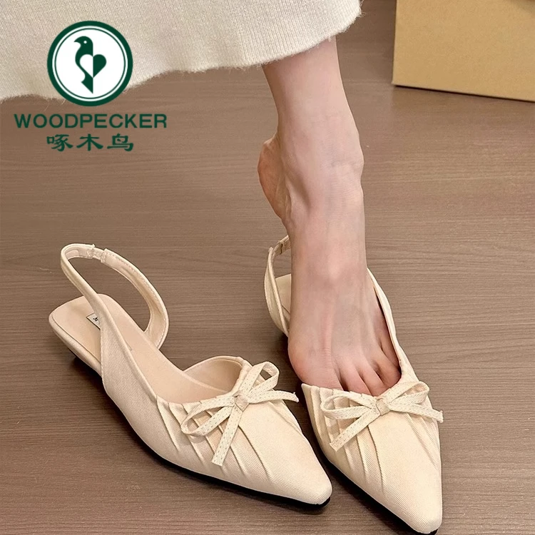 啄木鸟法式尖头气质包头凉鞋年2025春夏新款仙女皱褶低跟后空单鞋