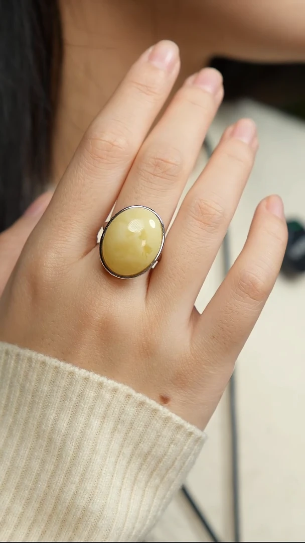 银S925镶嵌蜜蜡戒指白蜡