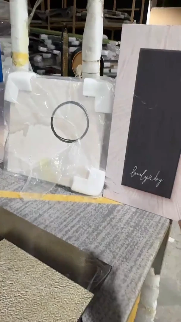 仓库清货  默认瑕疵