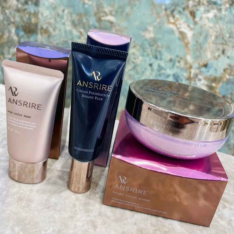 双色塑颜蜜粉饼修颜