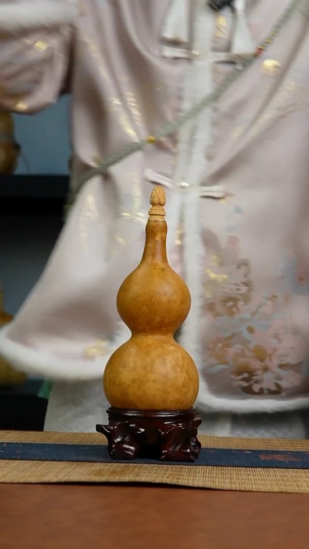 985号 天然热水酒葫芦 一物一拍（有瑕介意勿拍）