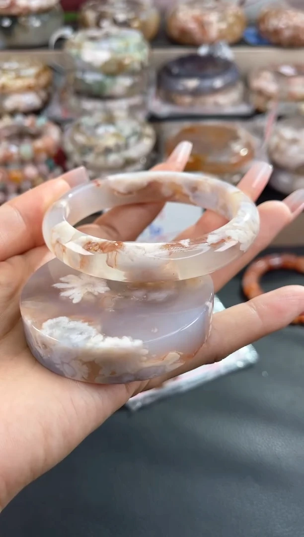 未镶嵌手镯石英质玉61