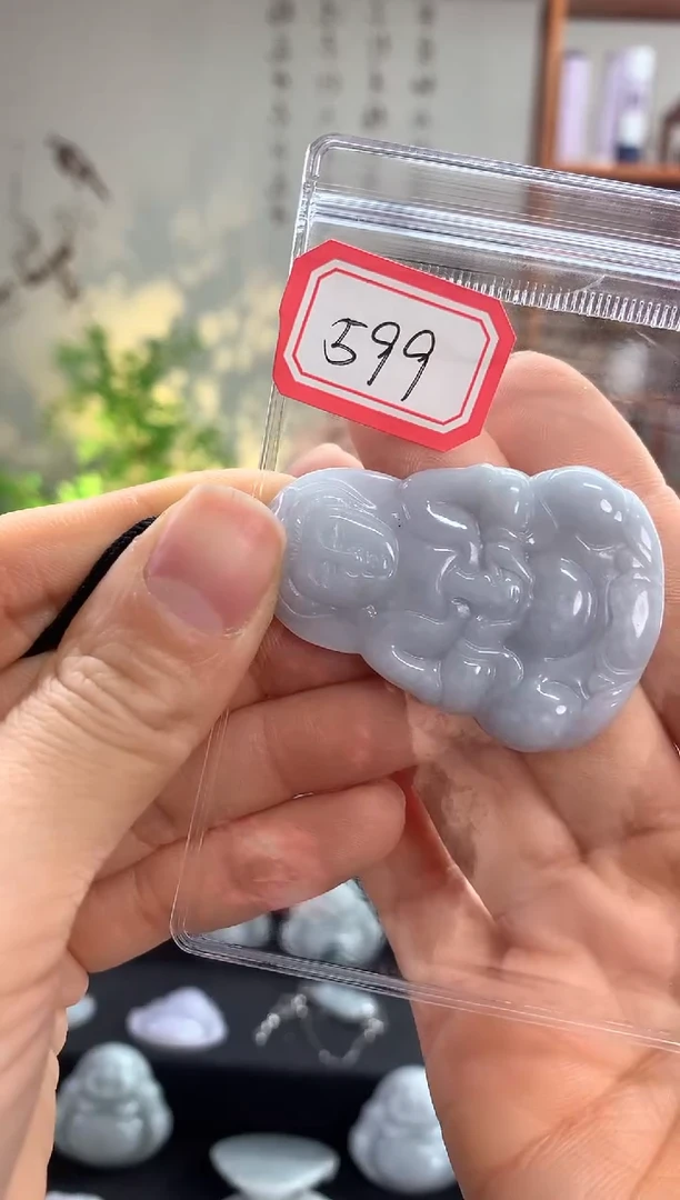 【闪购商品】翡翠颈饰未镶嵌观音599