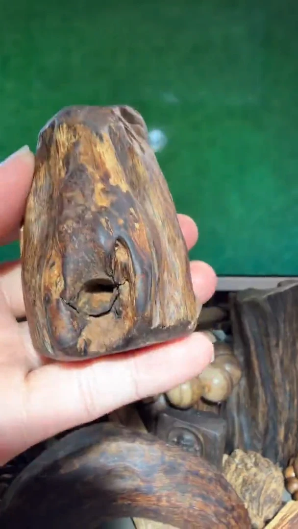 沉香手把件多样性发一