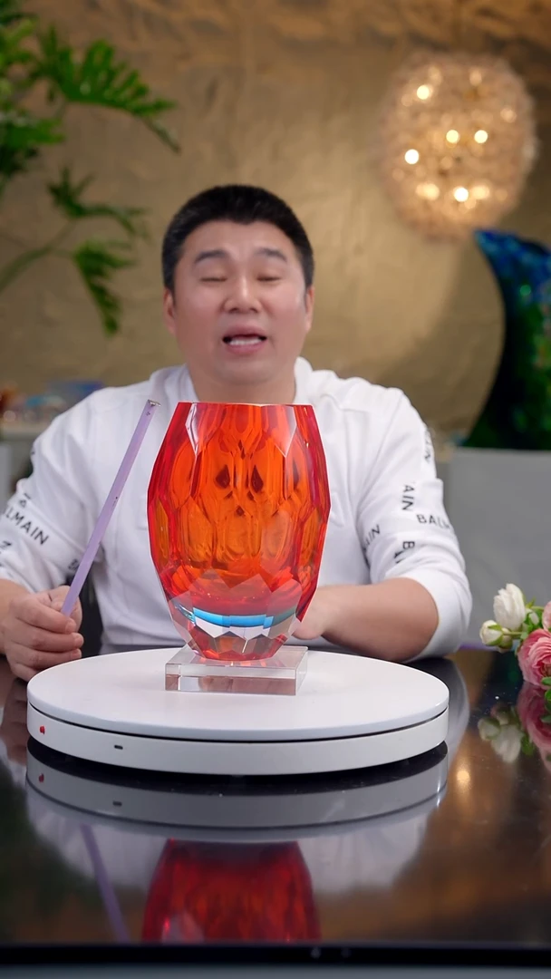 摆件设计款红蓝色切面花器+底座