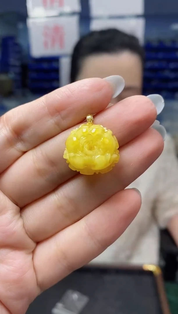 蜜蜡吊坠(不含链)18K金镶嵌G11147