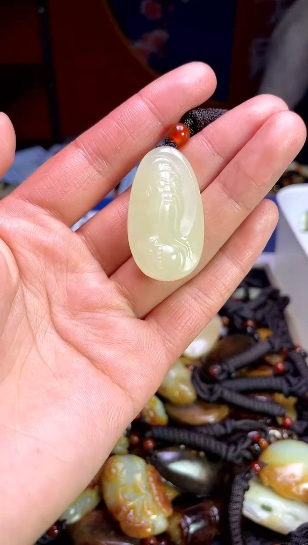 【闪购商品】和田玉颈饰未镶嵌3