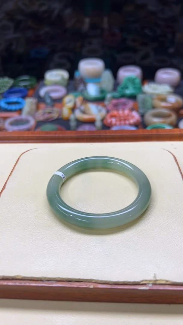未镶嵌手镯石英质玉N****.164