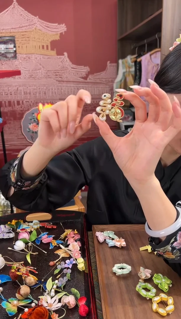 【闪购商品】刺绣苏绣世家非遗手工（胸针）