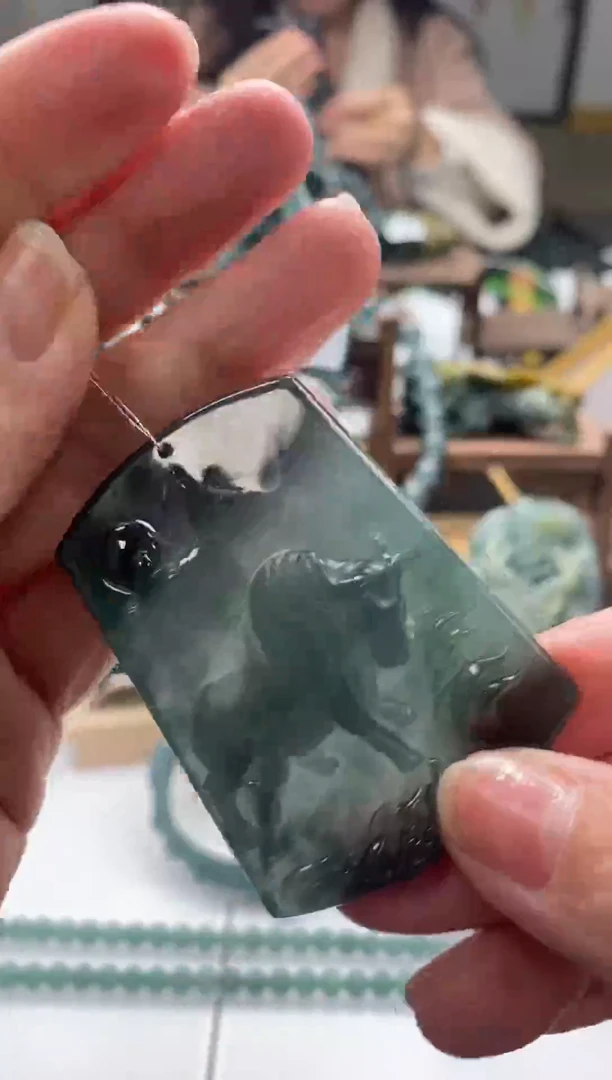【闪购商品】翡翠颈饰未镶嵌翡翠