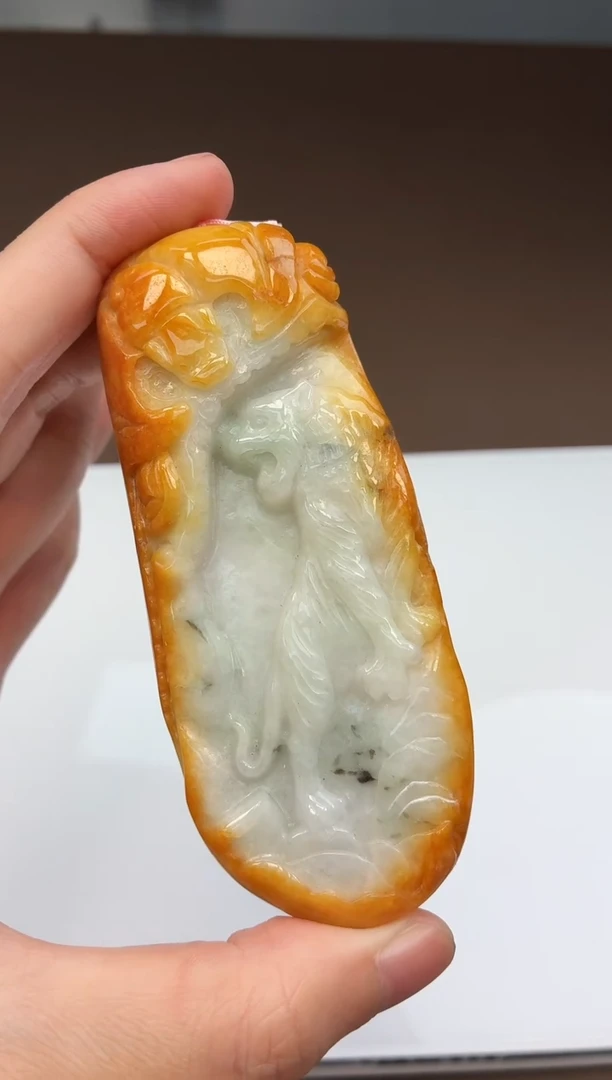 颈饰未镶嵌翡翠牌子