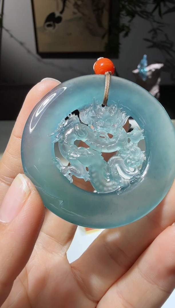 吊坠(不含链)未镶嵌翡翠龙牌