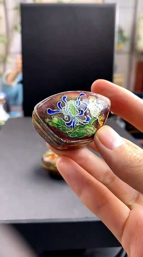 【闪购商品】非遗技艺 景泰蓝粉盒梯形菊花（微瑕）